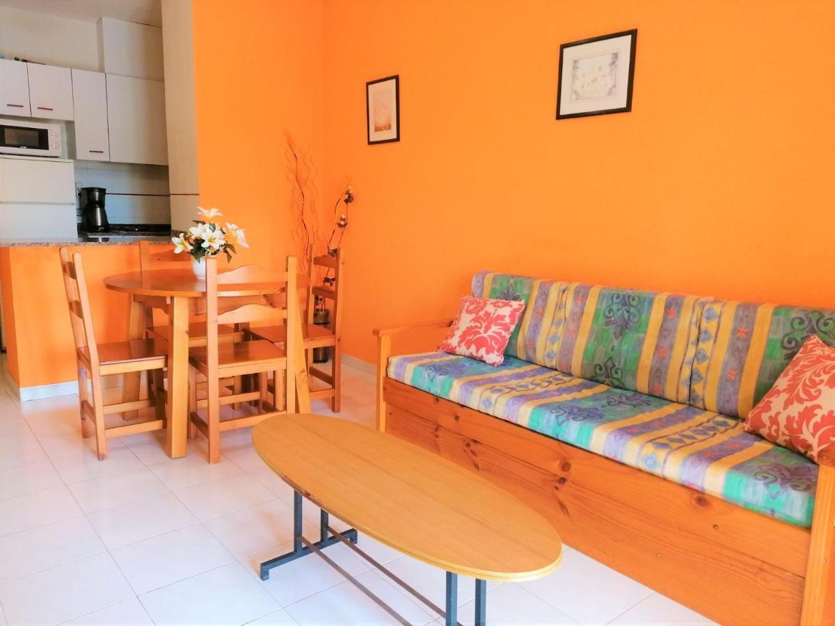 Font Nova F-1 Lek Apartment Peñíscola Екстериор снимка